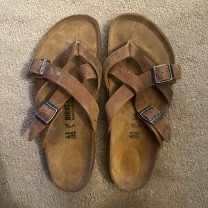 Birkenstock EUC Only worn around house. Size 41.
